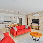 Villa 2 Bedroom Luxury Private Pool And Heated Indoor Pool *