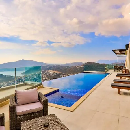 2 Bedroom Luxury Private Pool And Heated Indoor Pool Villa *
