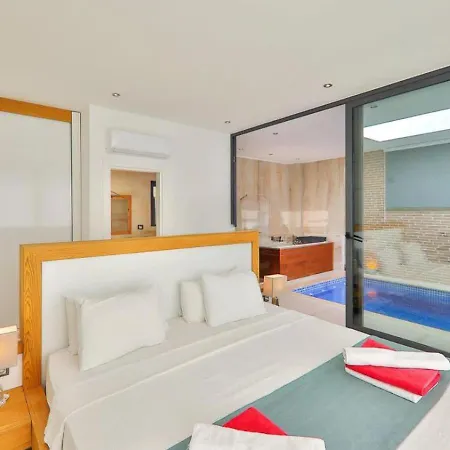 Willa 2 Bedroom Luxury Private Pool And Heated Indoor Pool *