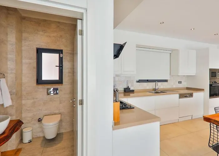 2 Bedroom Luxury Private Pool And Heated Indoor Pool 卡尔坎